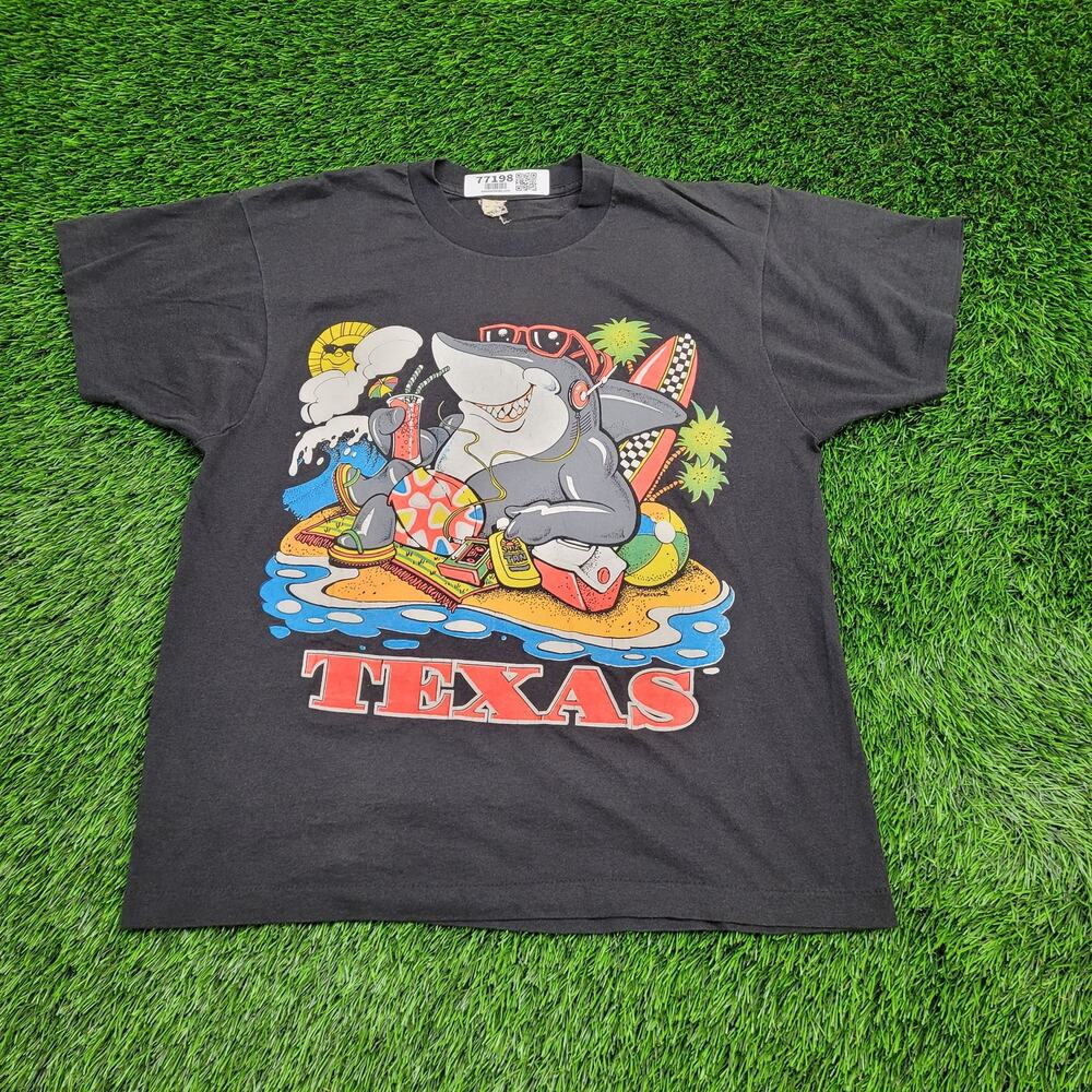 Vintage 80s Texas Shark Shirt Womens Large 20x24 USA